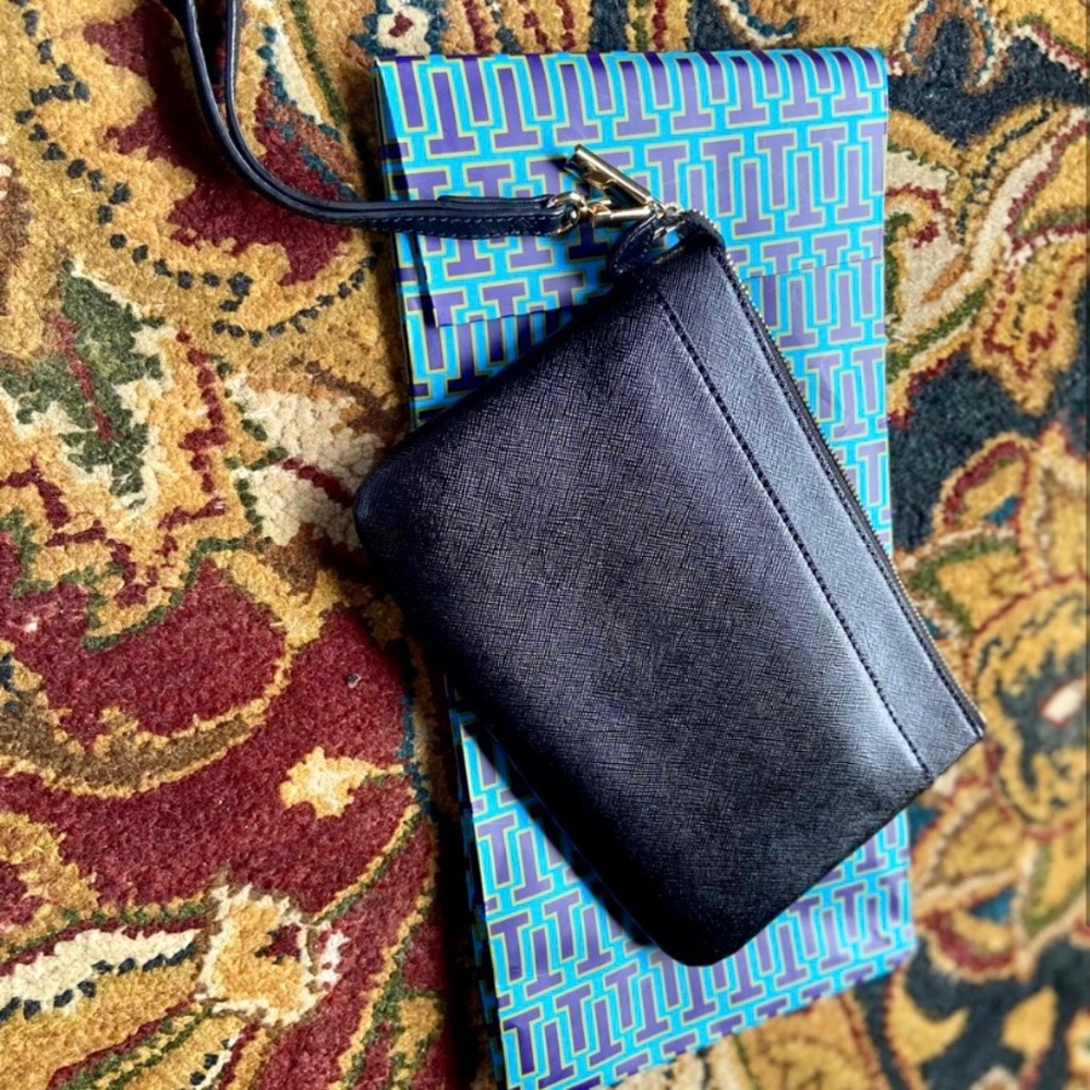 Tory Burch Wristlet
